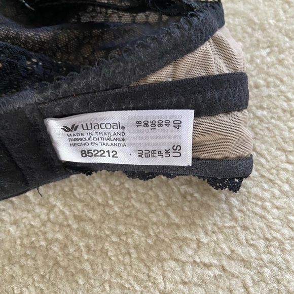 Wacoal black lace bralette size 40 new no tag - Picture 3 of 3